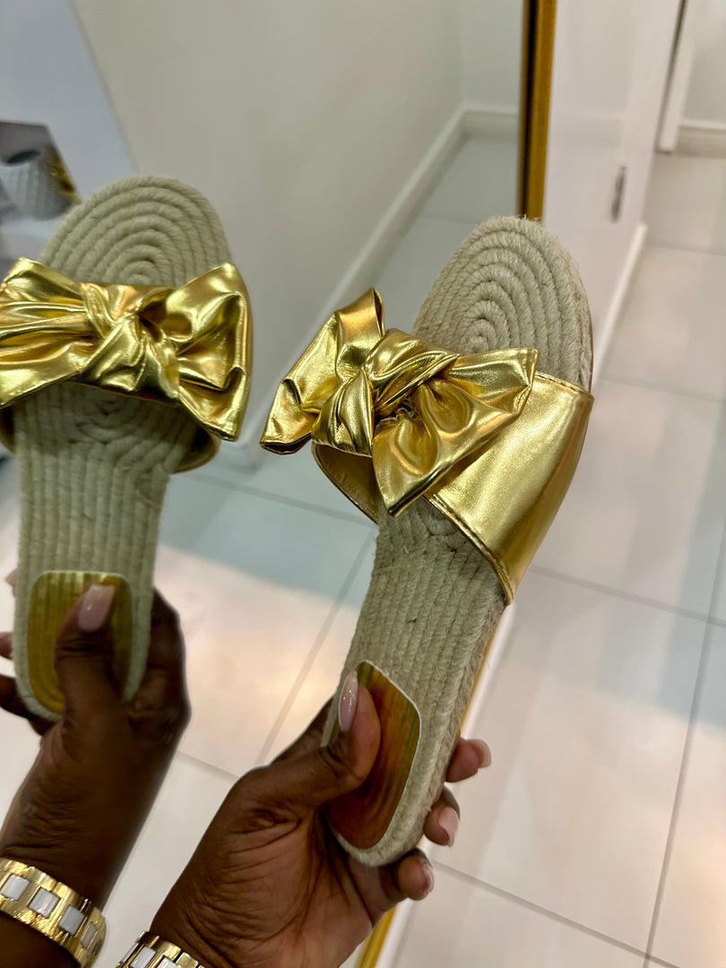 Aileen-3 Bow Sandals