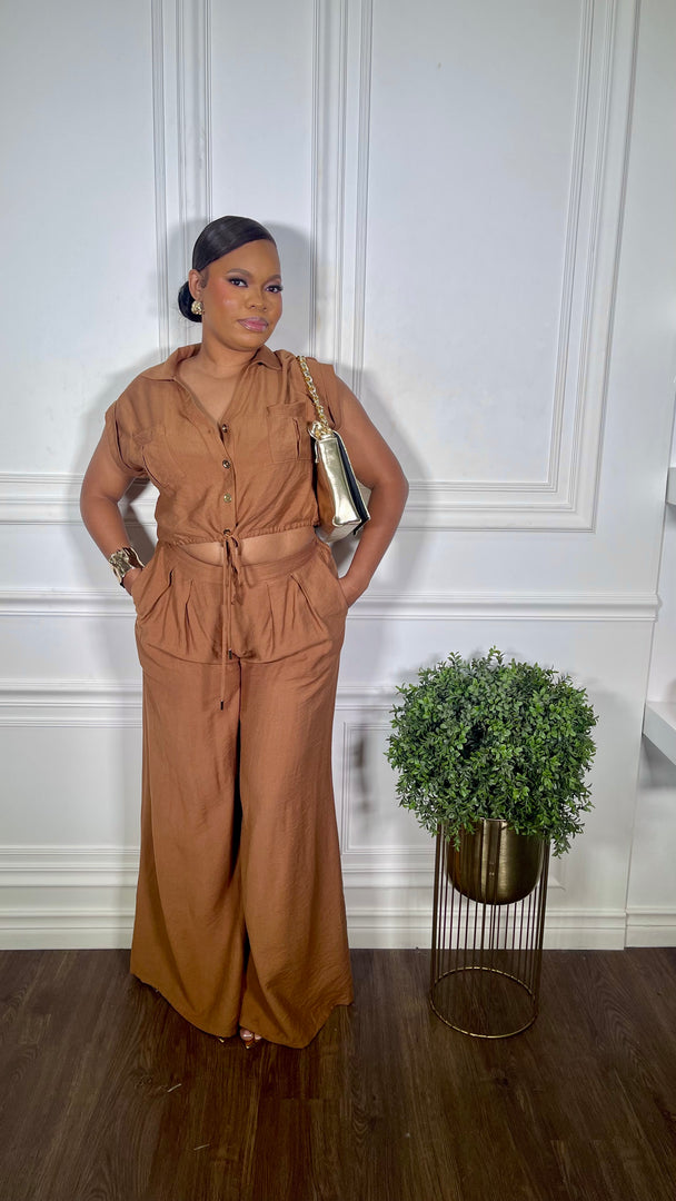 Antoinette Solid Top And Pants Set