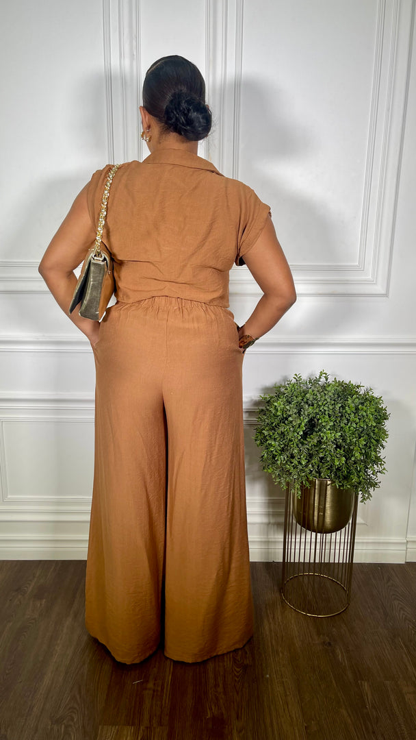 Antoinette Solid Top And Pants Set