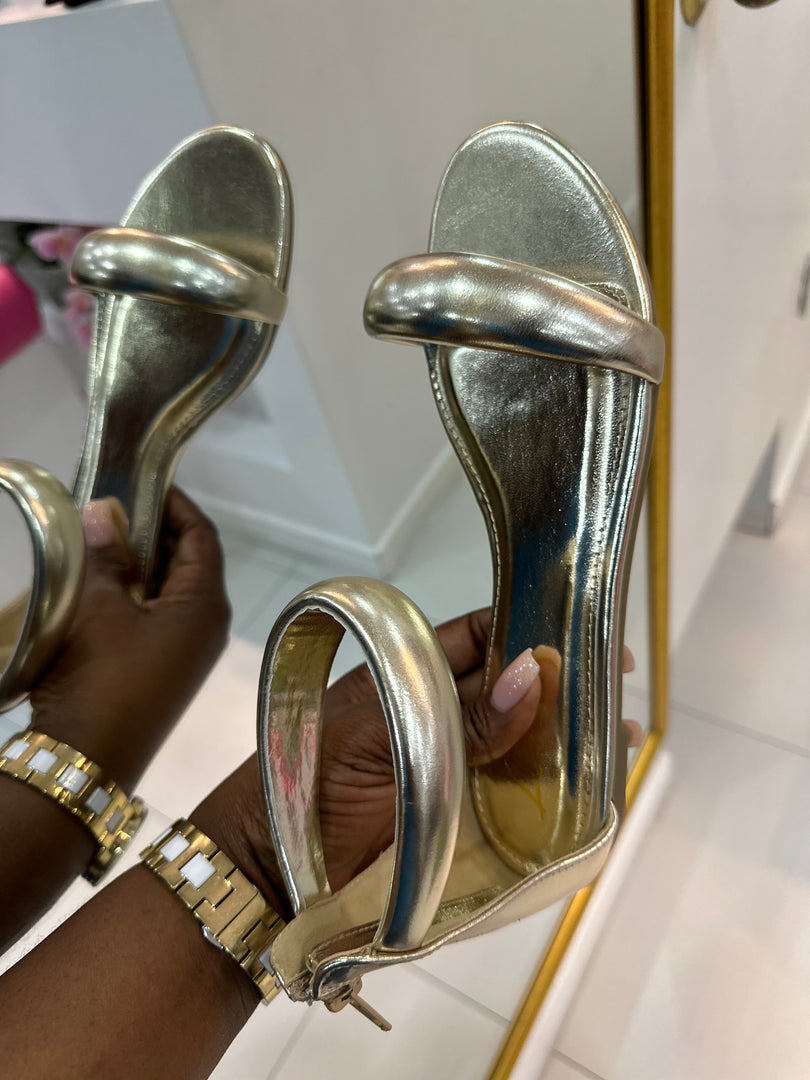 Tizzy-1  Matte Sandal