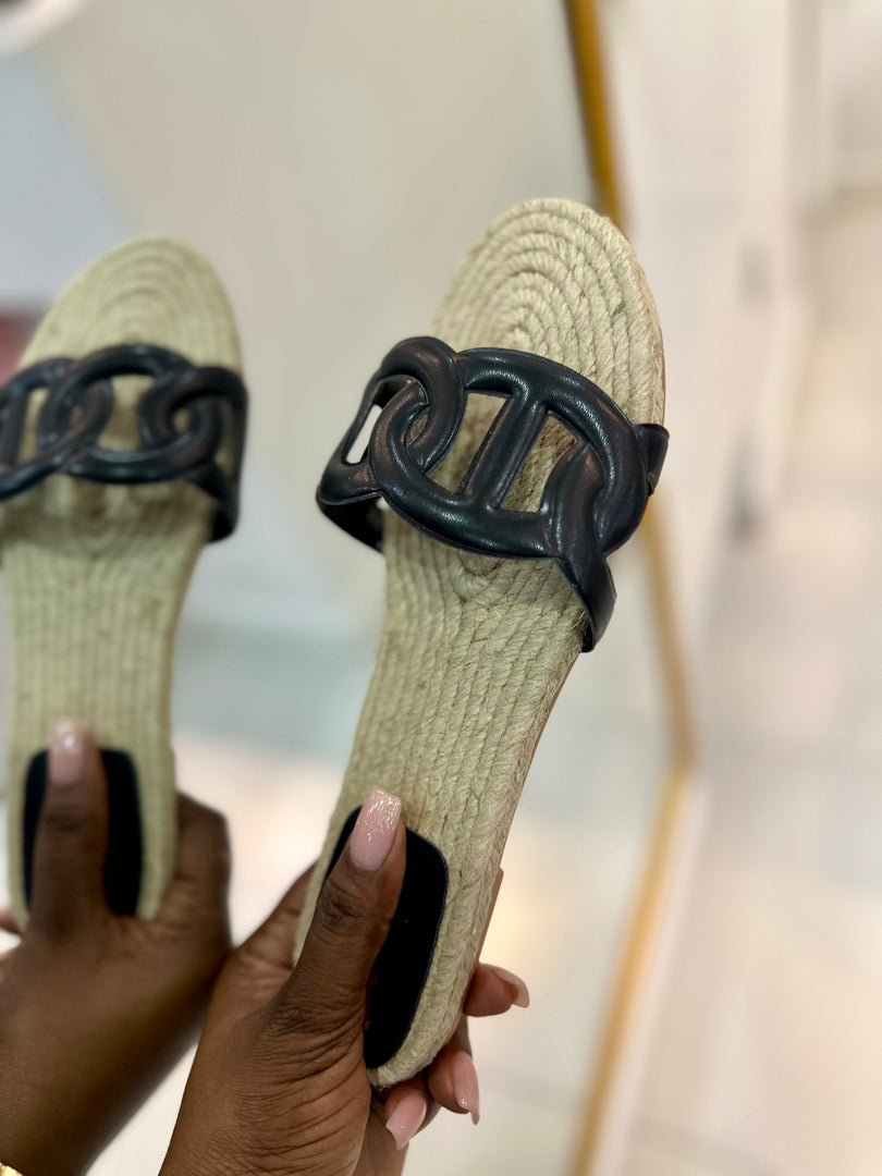 Aileen-1 Circle Top Sandals